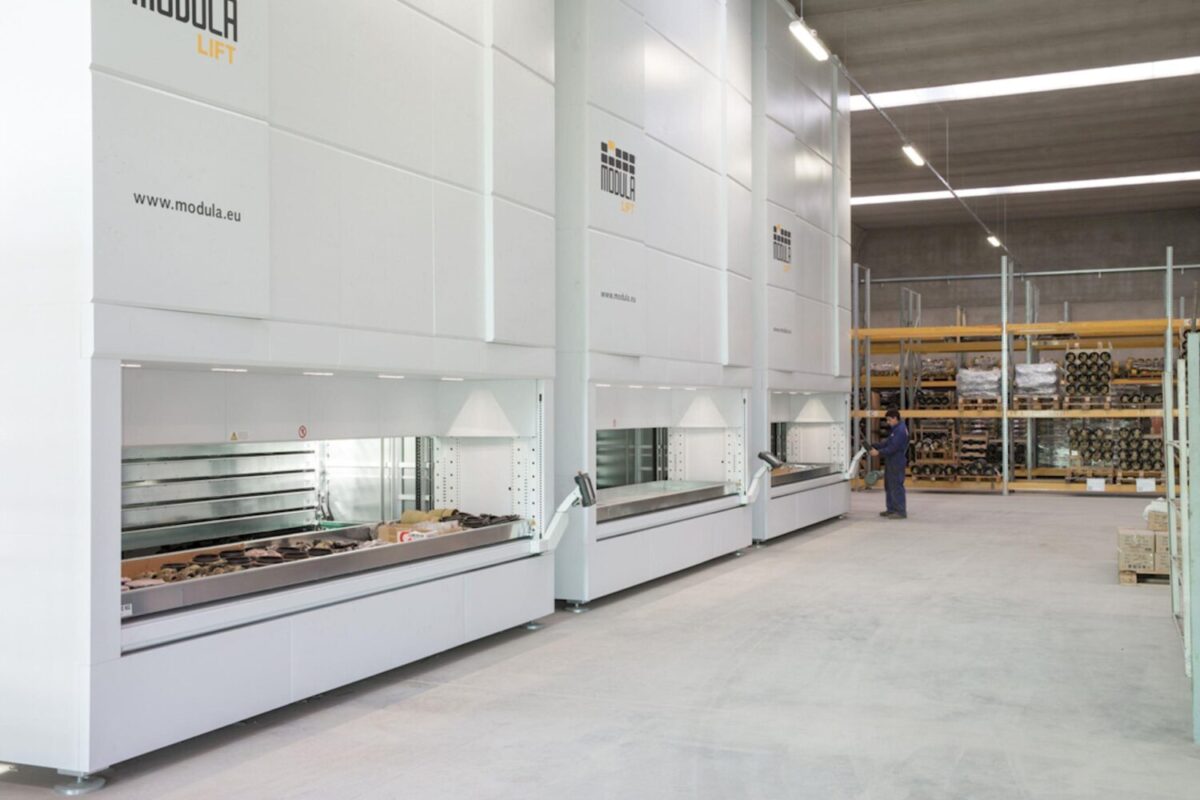 Vertical Lift Modules: Save Up to 90% Floor Space | Modula