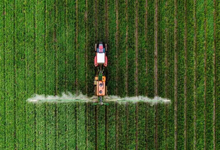 An image of a tractor
